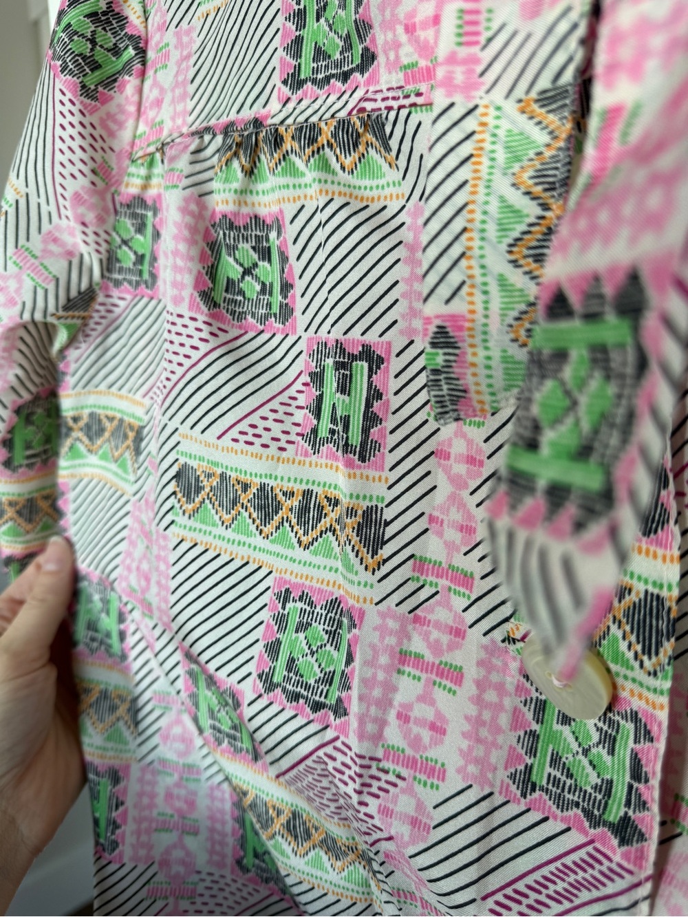 Vintage Women's Patterned Shift dress - Picture 3 of 4